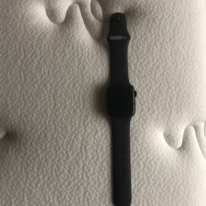Apple Watch series 5 (GPS)